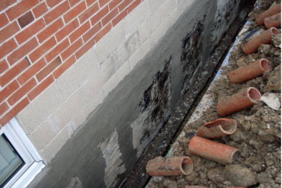 How to Fix a Leaky Basement Wall from The Inside Advice for Toronto ...